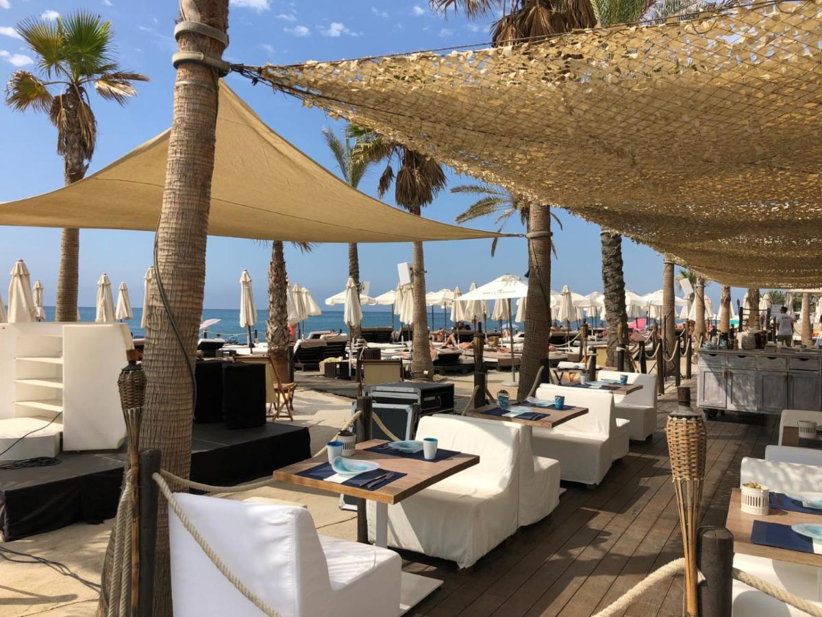 פואנגירולה Luxury 3 Bedroom Apartment 300M From The Beach מראה חיצוני תמונה
